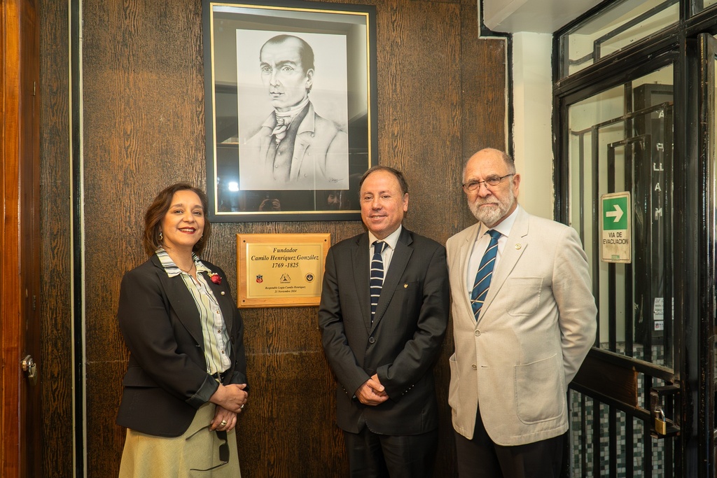 Homenaje al Hermano Camilo Henríquez en el Instituto Nacional